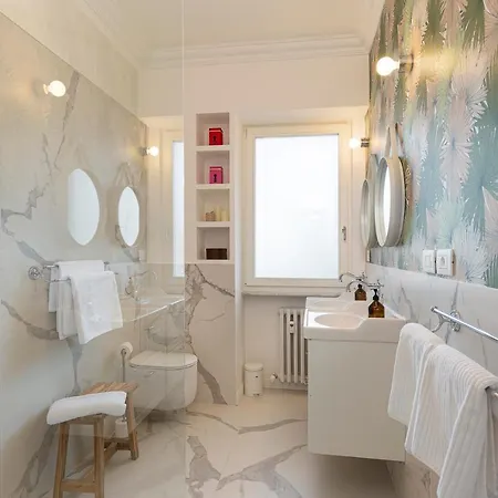 Апартаменты 270