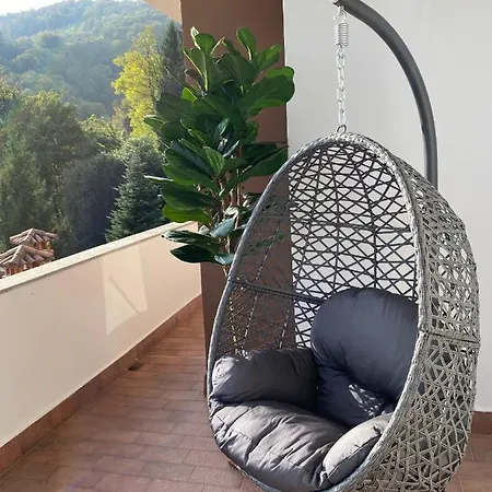 270 Апартаменты *